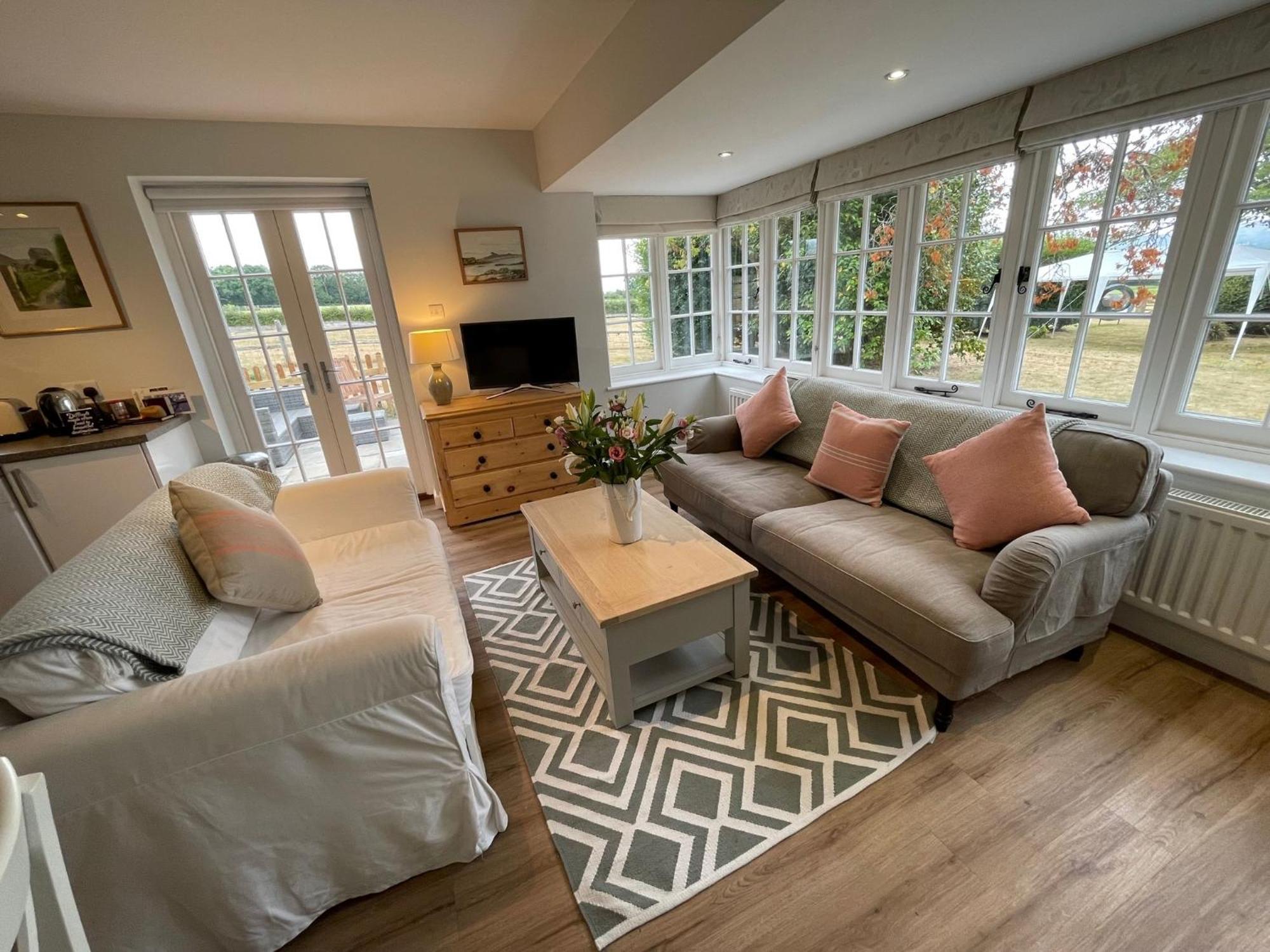 Appartement Garden Flat Near Goodwood With Stunning Views à Petersfield Extérieur photo