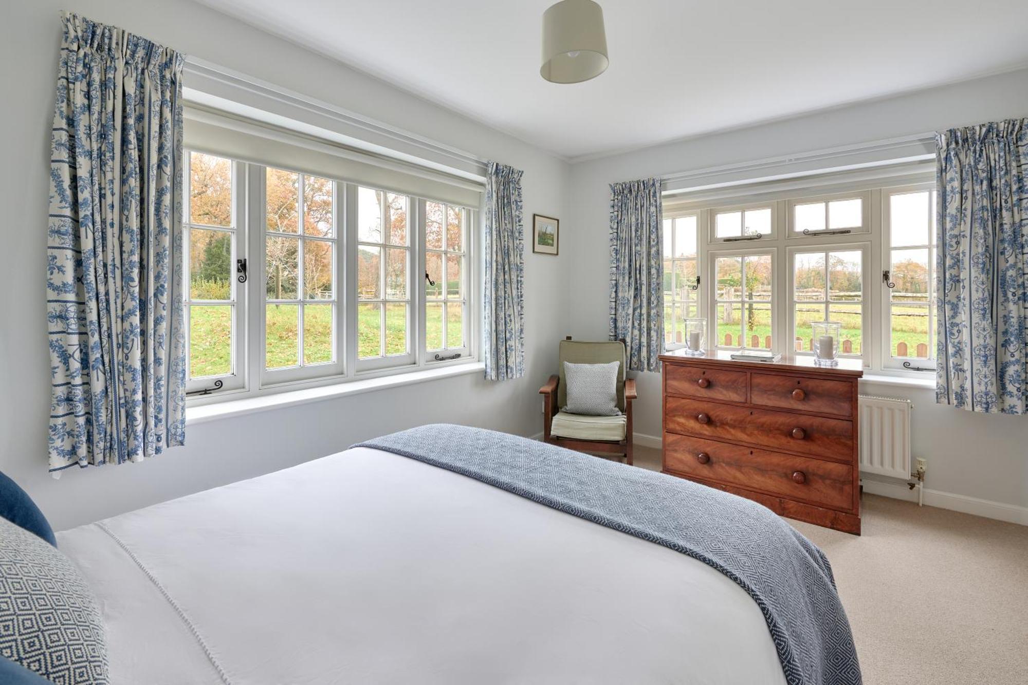 Appartement Garden Flat Near Goodwood With Stunning Views à Petersfield Extérieur photo